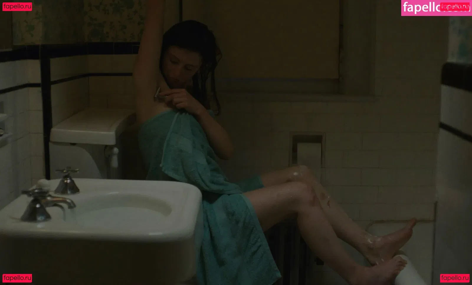 Thomasin Mckenzie Onlyfans Photo Gallery 