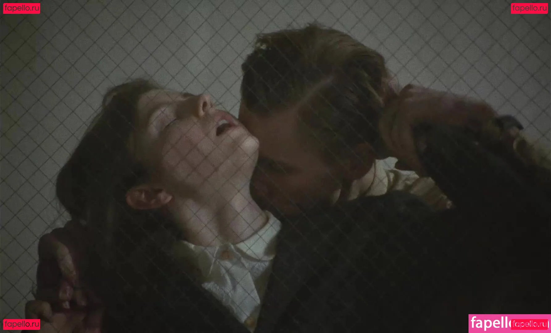 Thomasin Mckenzie Onlyfans Photo Gallery 