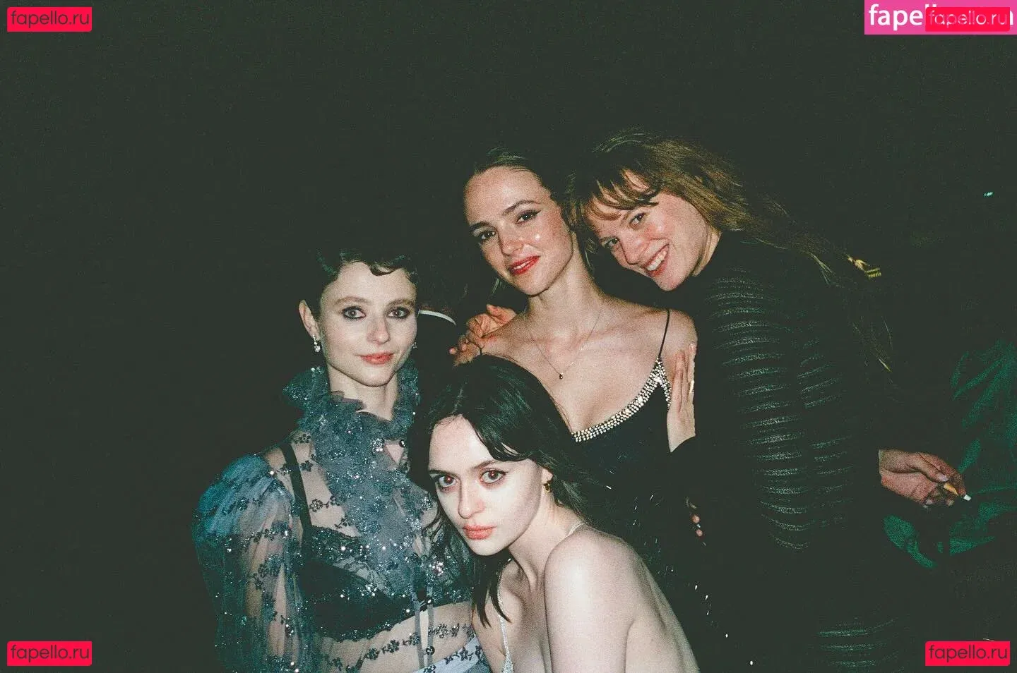 Thomasin Mckenzie Onlyfans Photo Gallery 