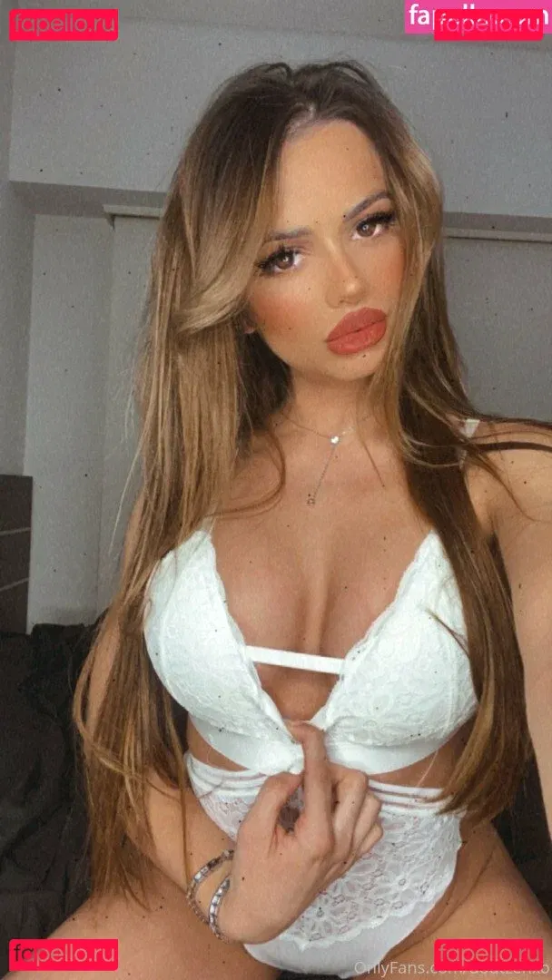 Doutzen Onlyfans Photo Gallery 