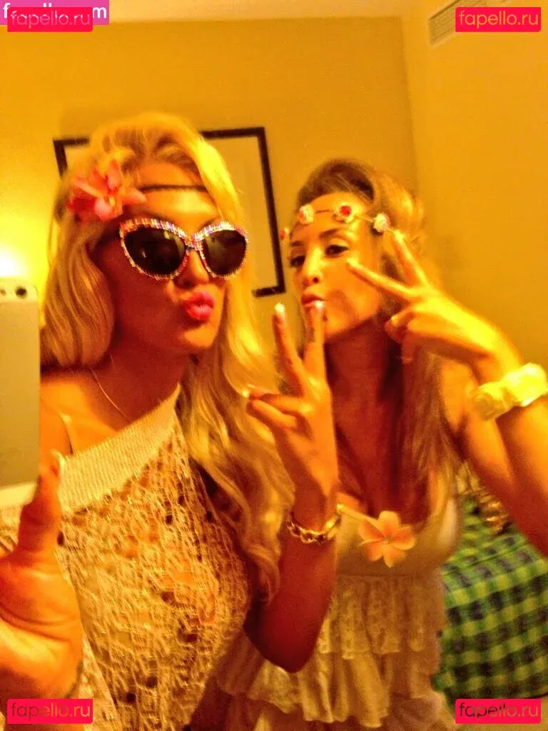 Gatina22 Onlyfans Photo Gallery 