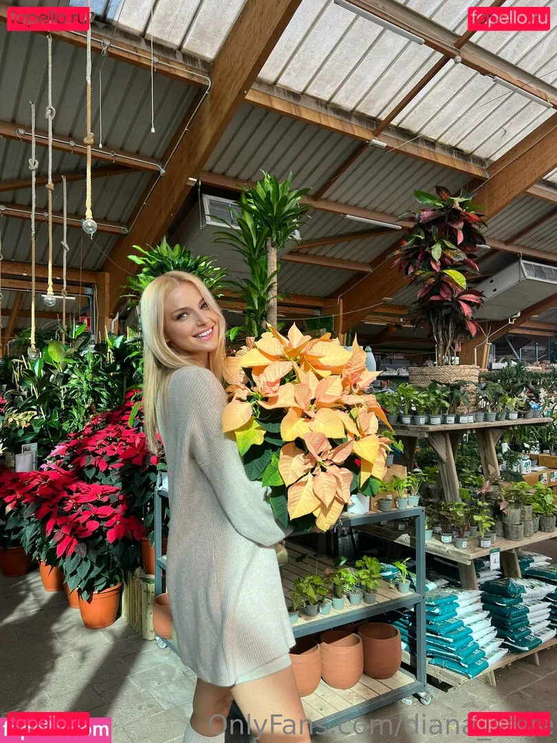 more_than_palnts Onlyfans Photo Gallery 