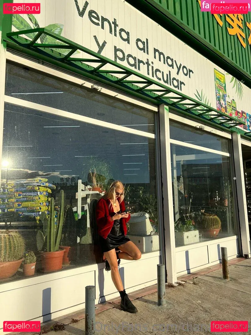 more_than_palnts Onlyfans Photo Gallery 