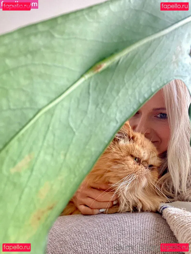 more_than_palnts Onlyfans Photo Gallery 