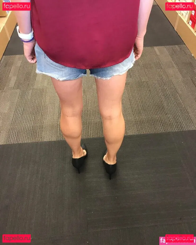 NipplyNurse Onlyfans Photo Gallery 