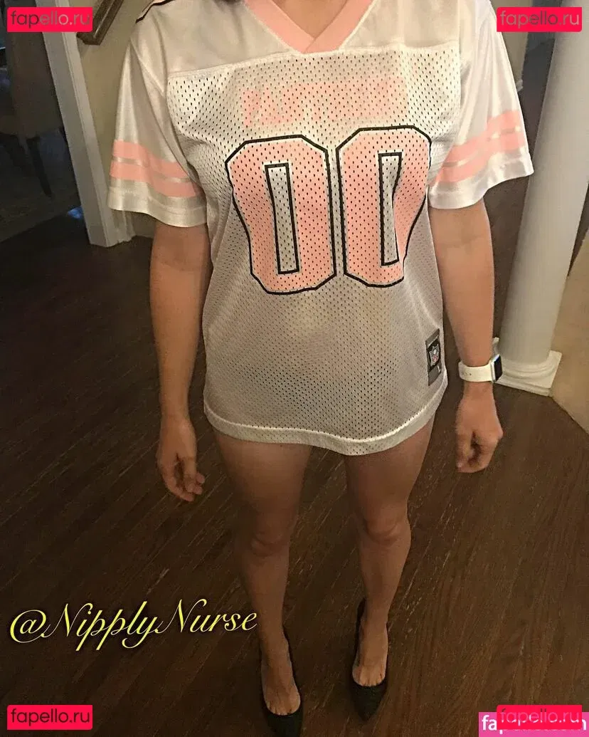 NipplyNurse Onlyfans Photo Gallery 