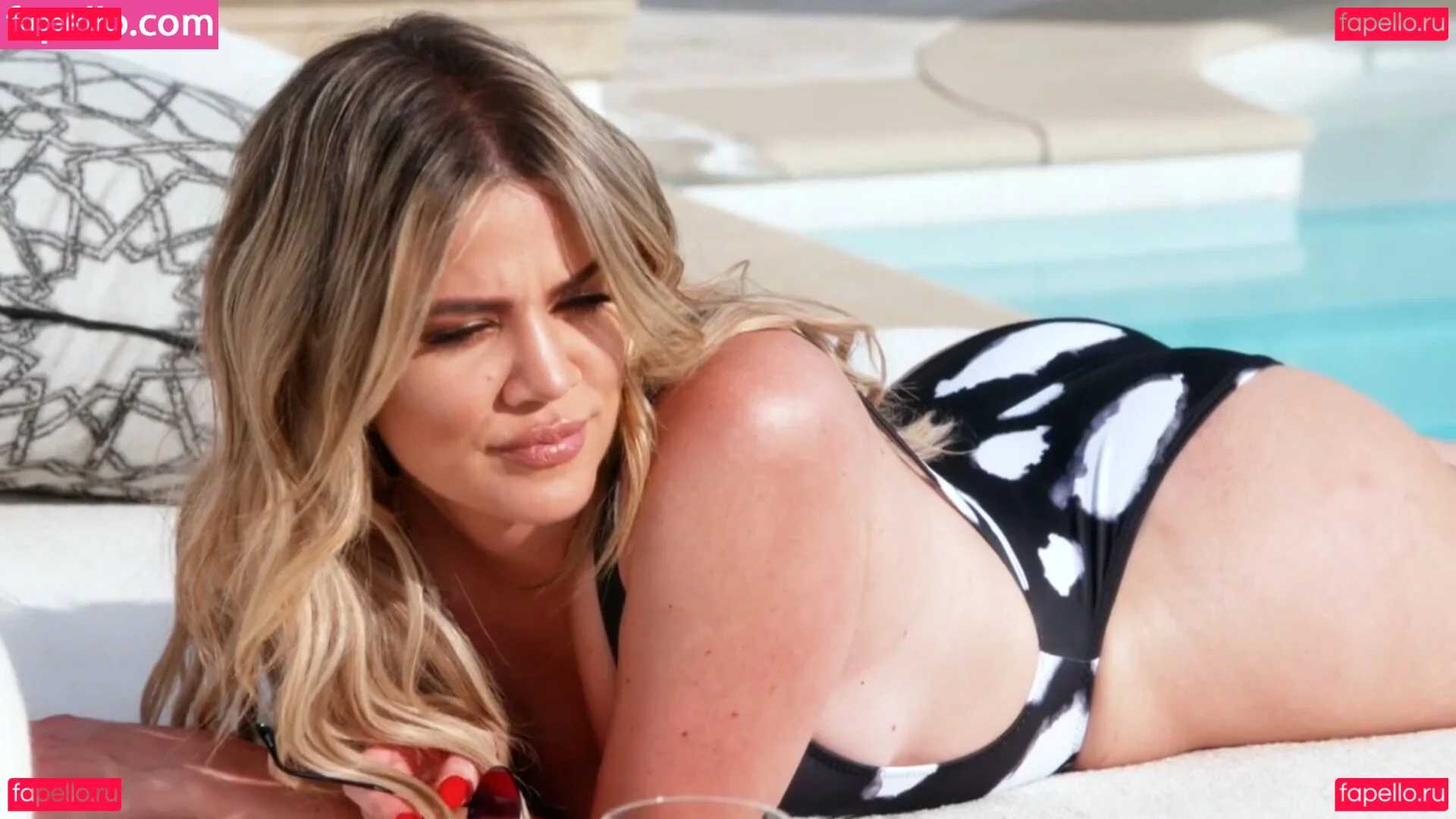 Khloe Kardashian Onlyfans Photo Gallery 