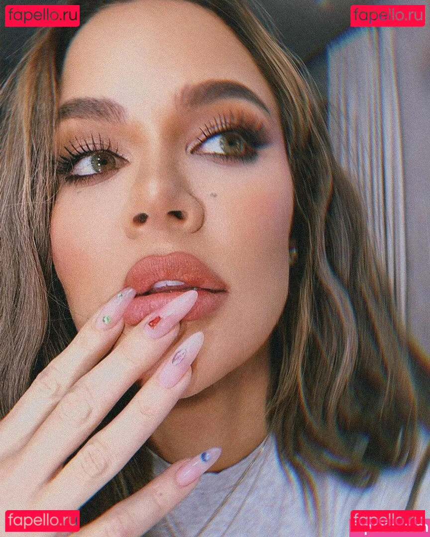 Khloe Kardashian Onlyfans Photo Gallery 