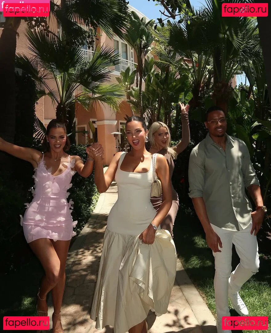 Khloe Kardashian Onlyfans Photo Gallery 