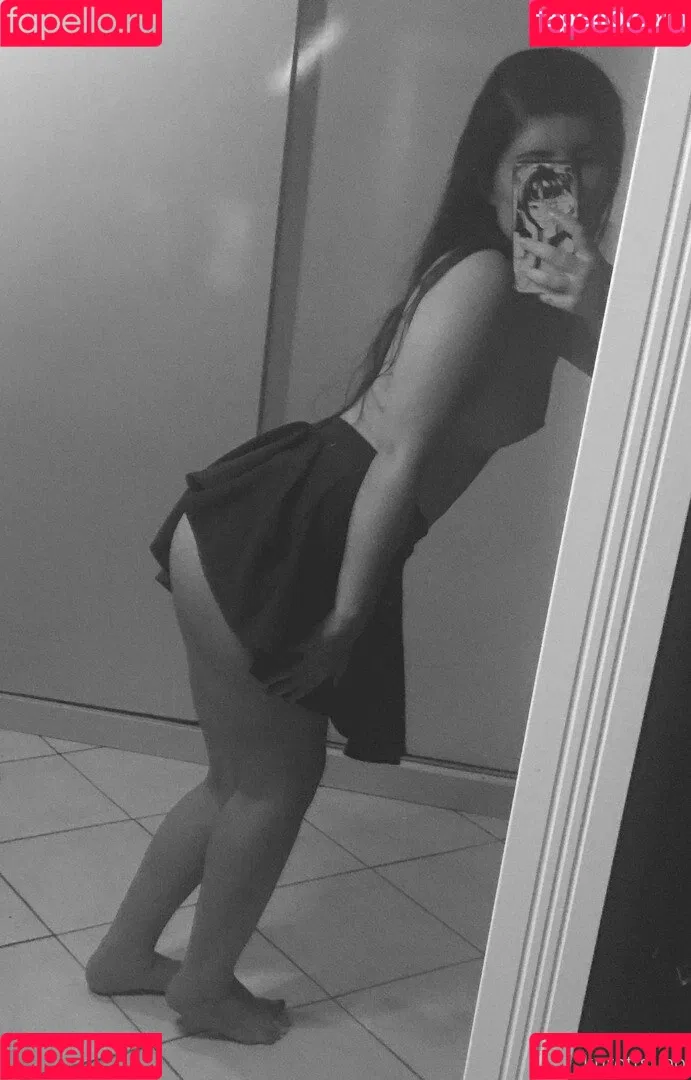 Kurottsuno Onlyfans Photo Gallery 
