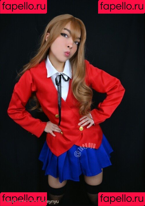 zoey_nyu Onlyfans Photo Gallery 