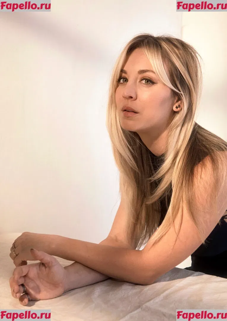 Kaley Cuoco Onlyfans Photo Gallery 