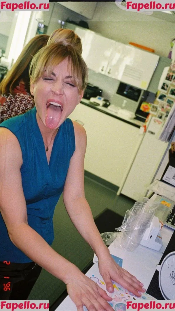 Kaley Cuoco Onlyfans Photo Gallery 