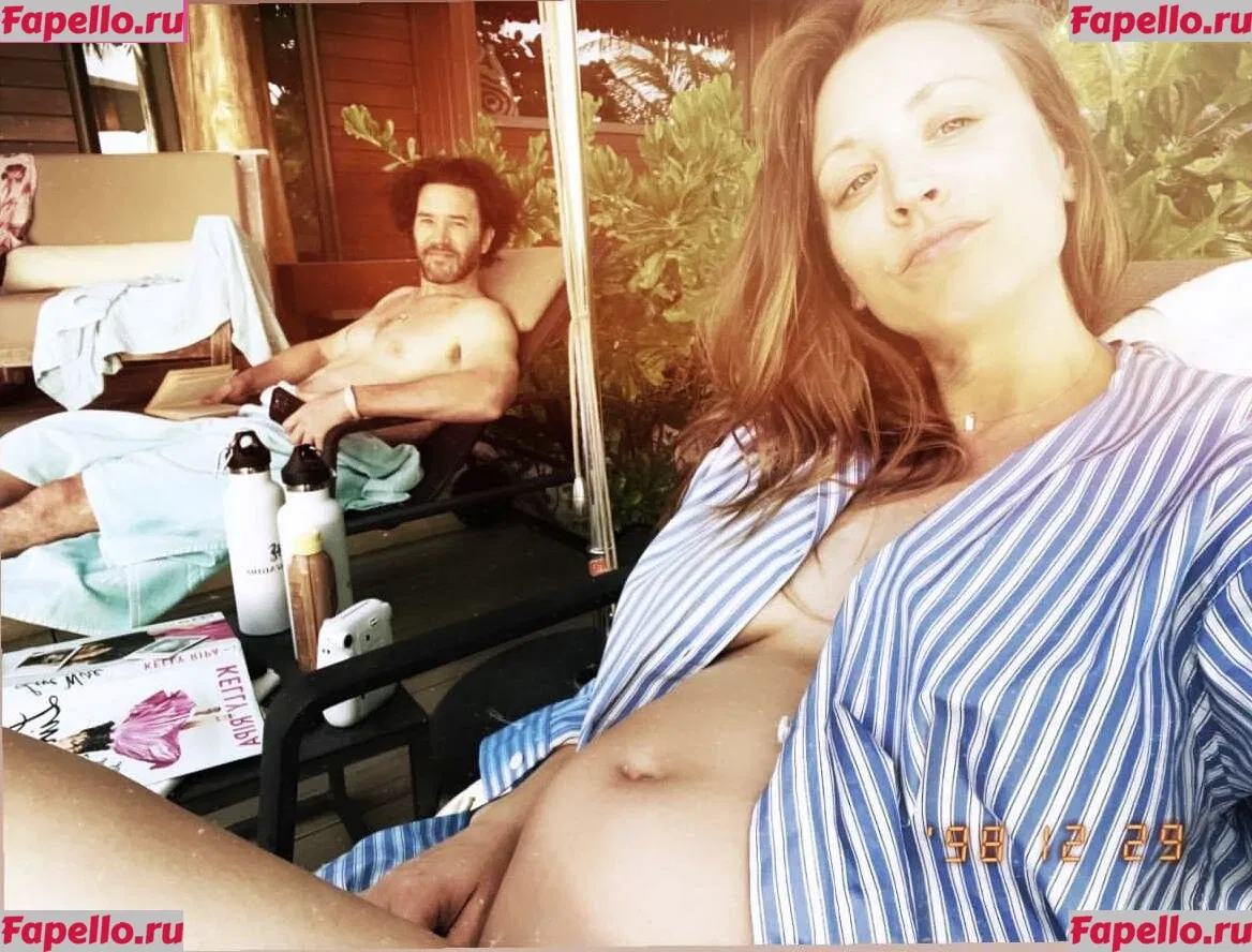 Kaley Cuoco Onlyfans Photo Gallery 