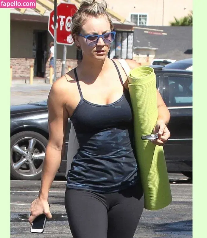 Kaley Cuoco Onlyfans Photo Gallery 