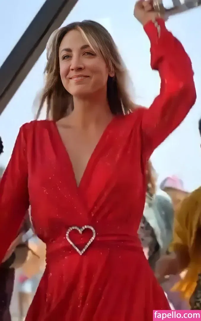 Kaley Cuoco Onlyfans Photo Gallery 