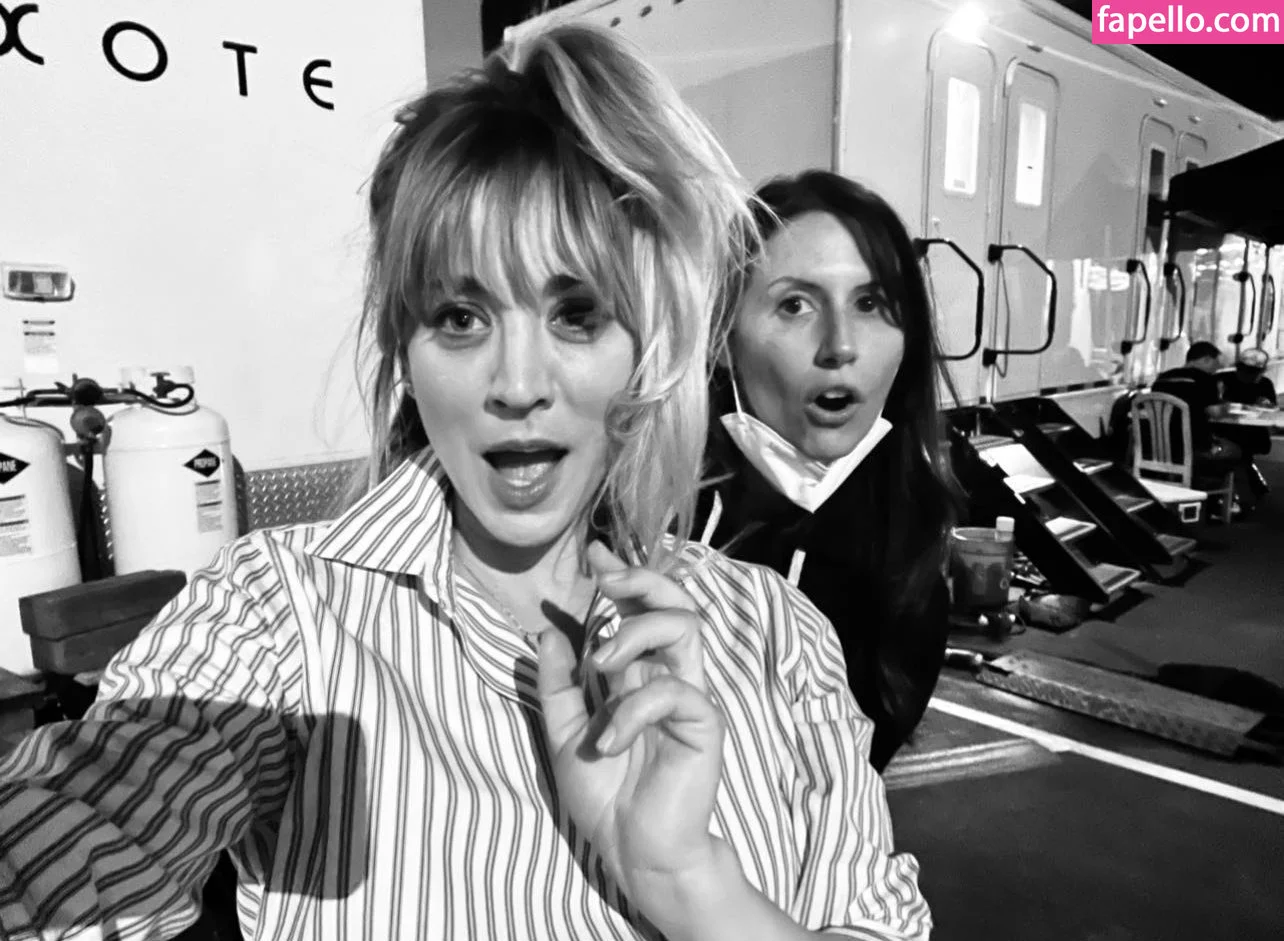 Kaley Cuoco Onlyfans Photo Gallery 