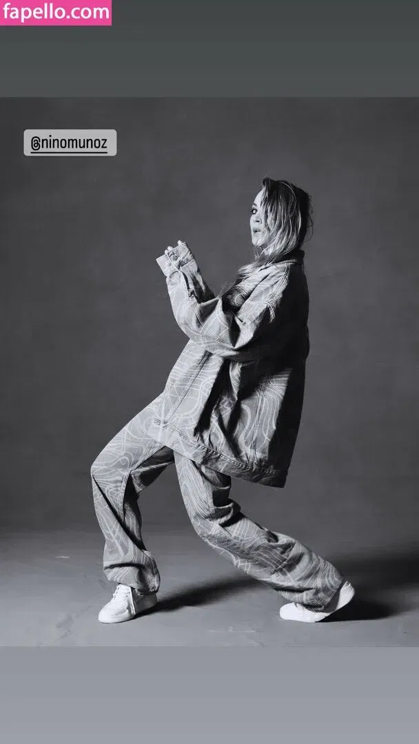 Kaley Cuoco Onlyfans Photo Gallery 