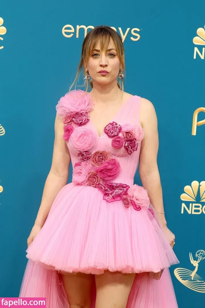 Kaley Cuoco Onlyfans Photo Gallery 