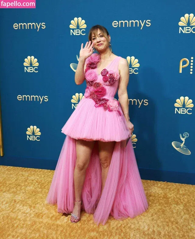 Kaley Cuoco Onlyfans Photo Gallery 