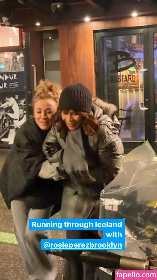 Kaley Cuoco Onlyfans Photo Gallery 