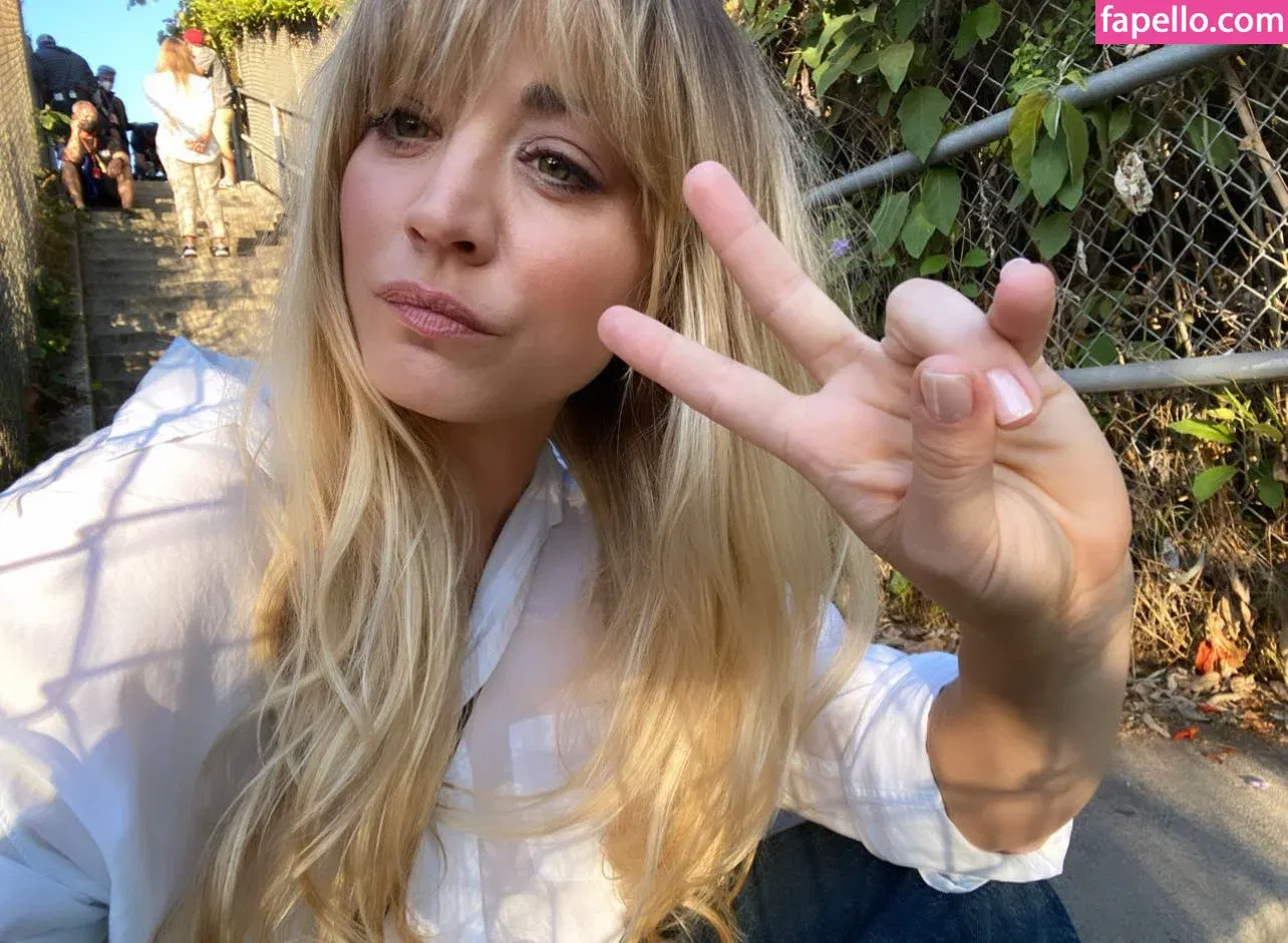 Kaley Cuoco Onlyfans Photo Gallery 