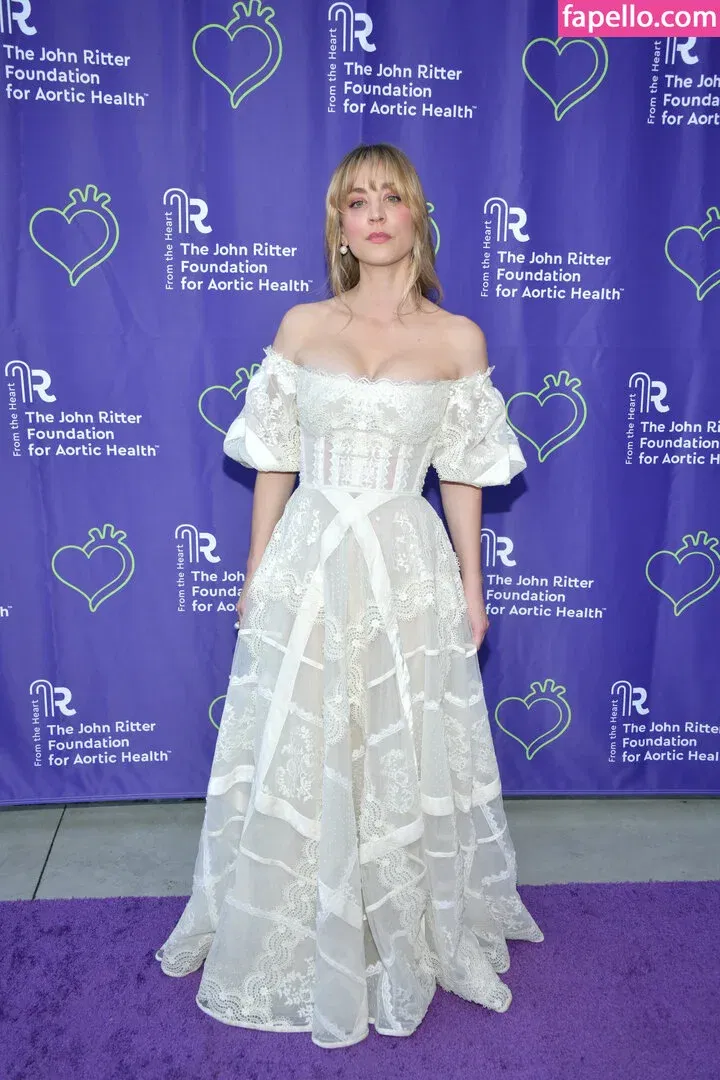 Kaley Cuoco Onlyfans Photo Gallery 