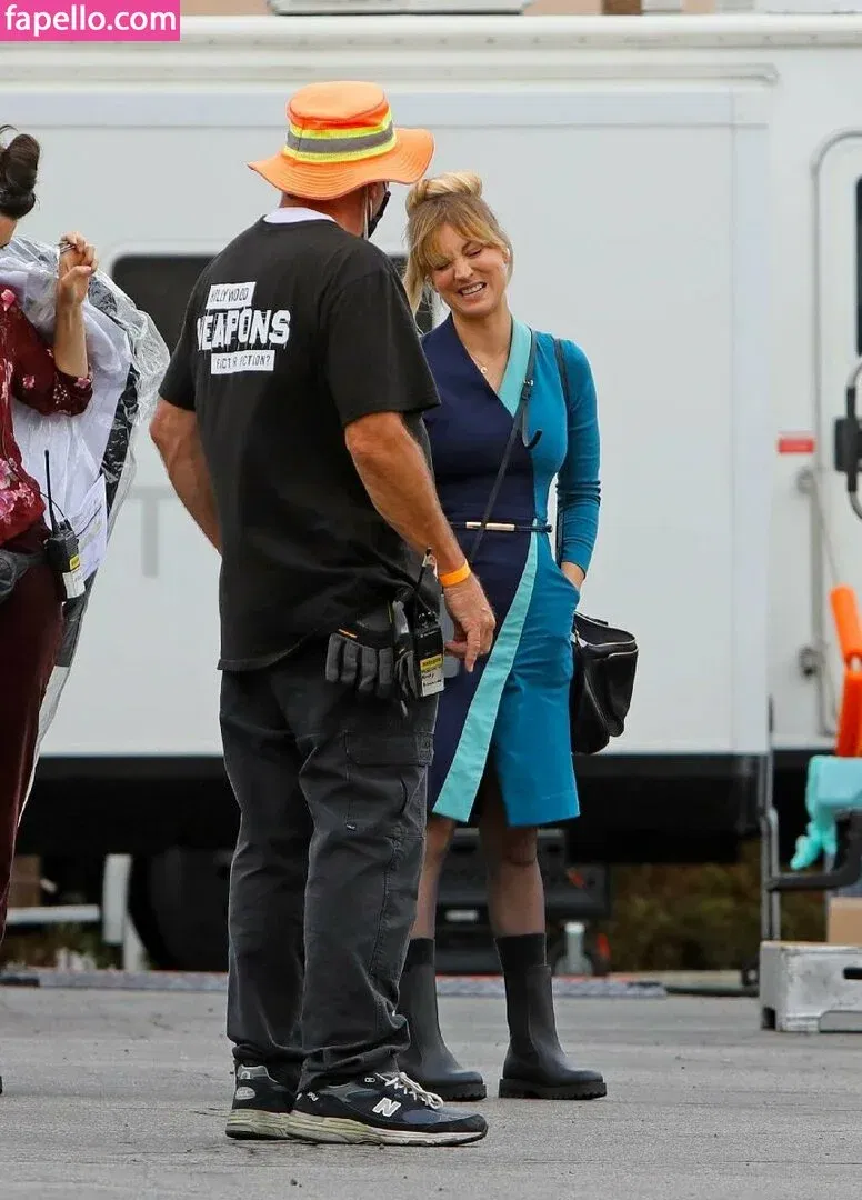 Kaley Cuoco Onlyfans Photo Gallery 