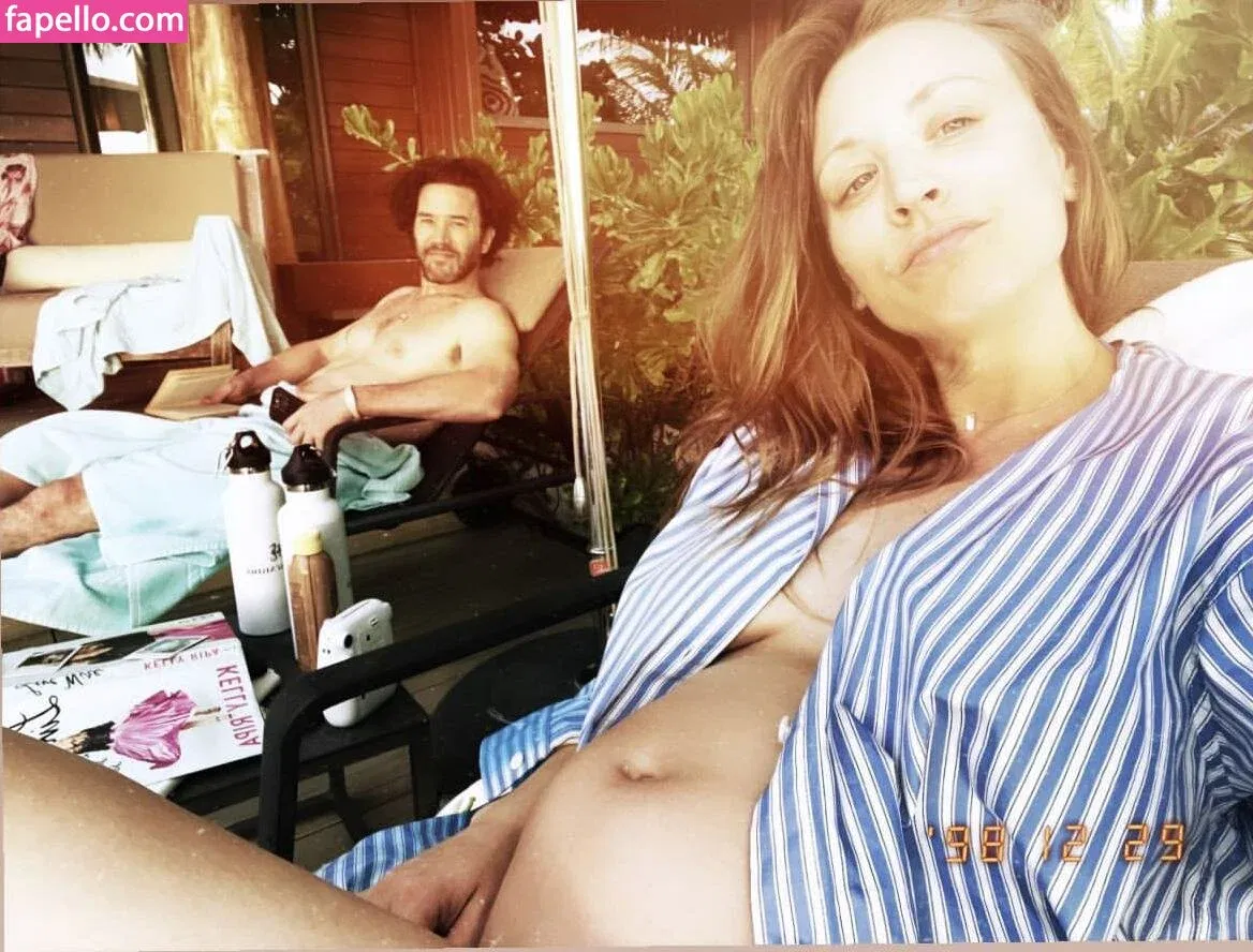 Kaley Cuoco Onlyfans Photo Gallery 