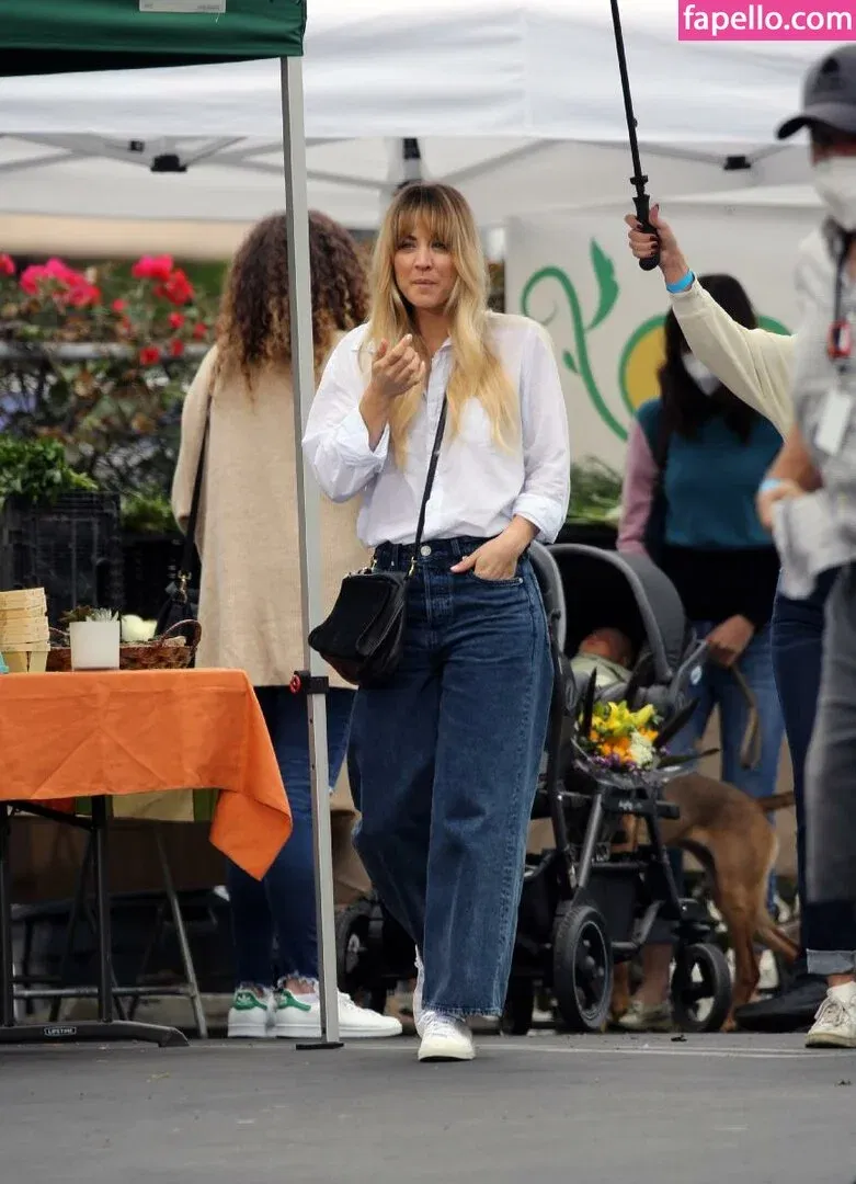 Kaley Cuoco Onlyfans Photo Gallery 