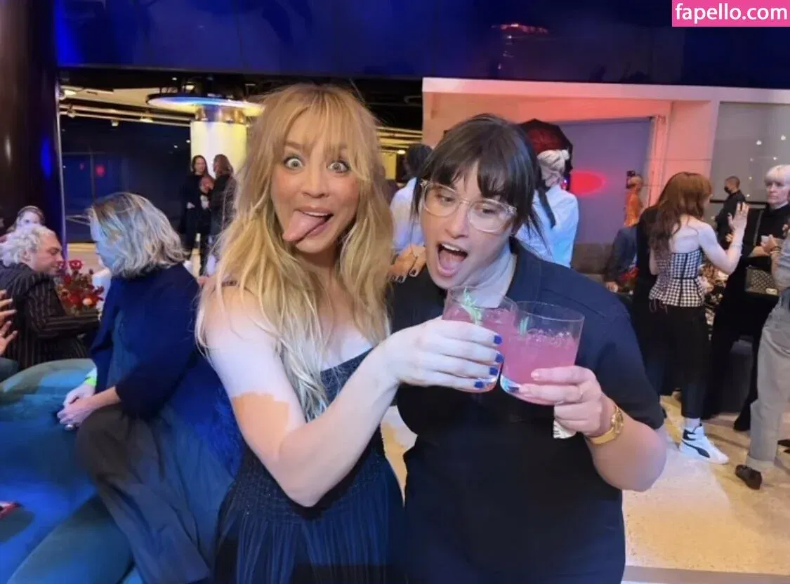 Kaley Cuoco Onlyfans Photo Gallery 