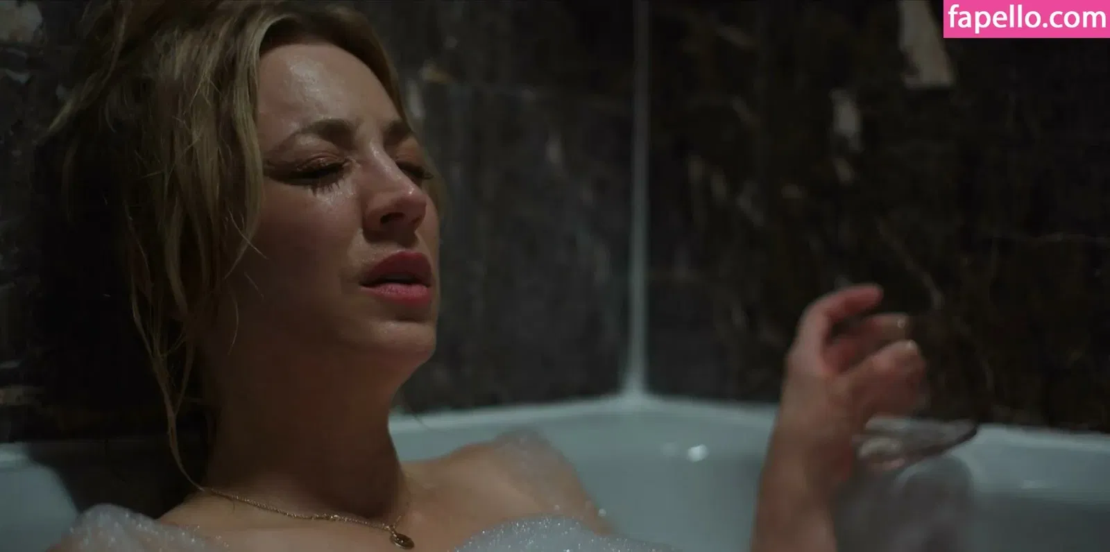 Kaley Cuoco Onlyfans Photo Gallery 