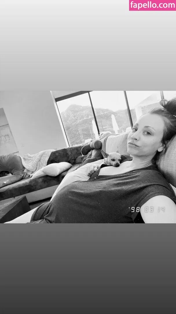 Kaley Cuoco Onlyfans Photo Gallery 