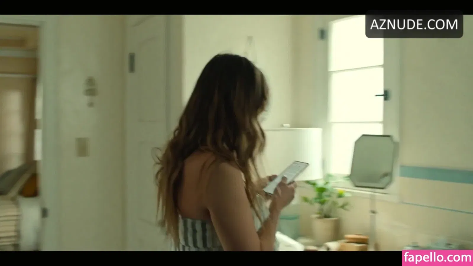 Kaley Cuoco Onlyfans Photo Gallery 