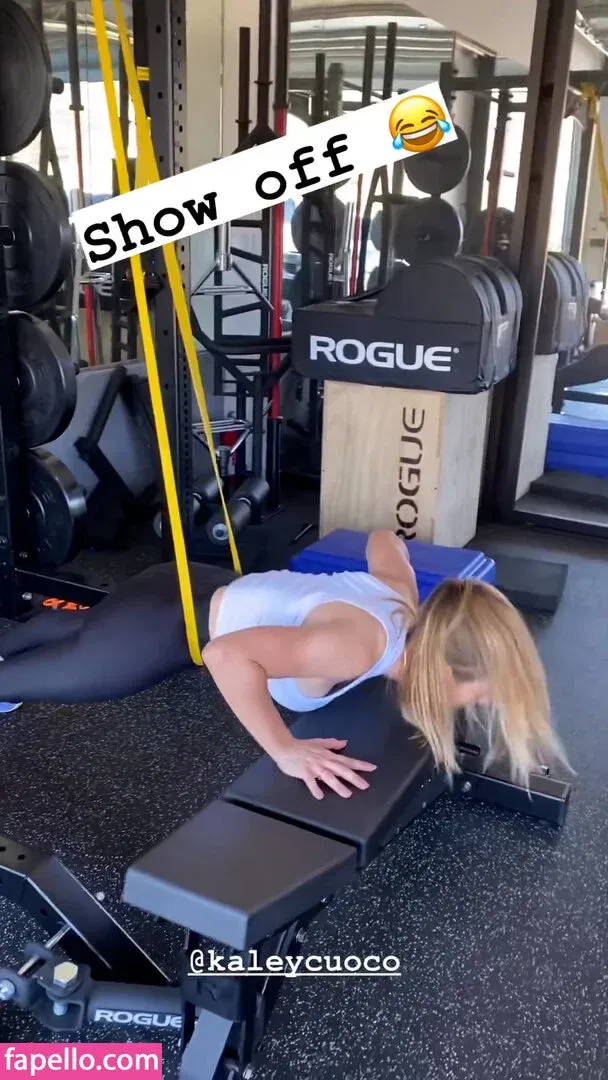 Kaley Cuoco Onlyfans Photo Gallery 