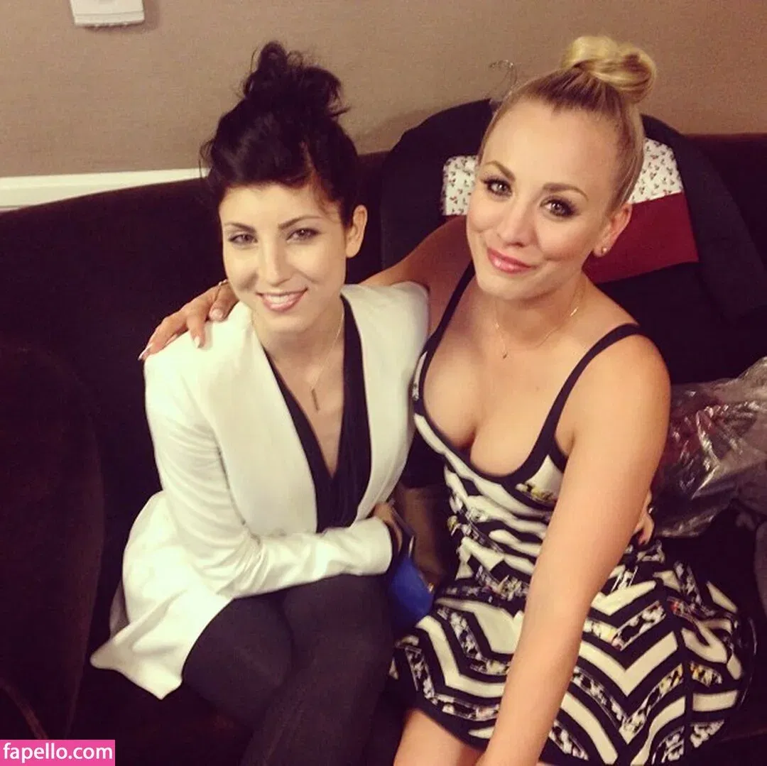 Kaley Cuoco Onlyfans Photo Gallery 