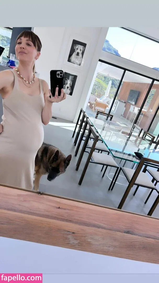 Kaley Cuoco Onlyfans Photo Gallery 