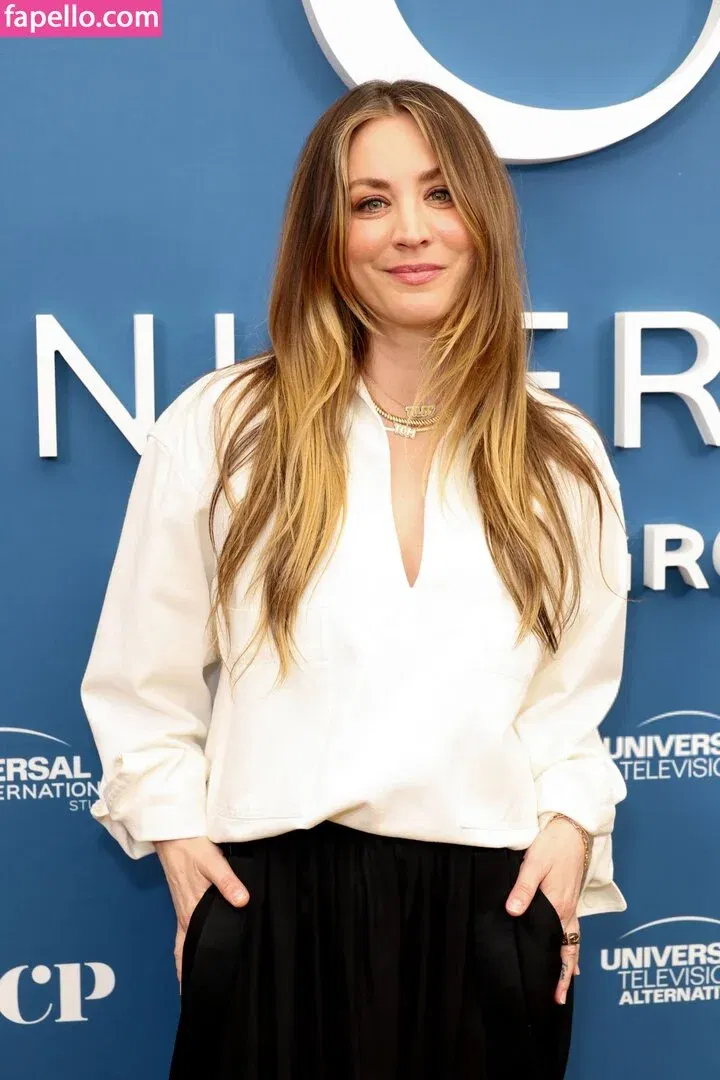 Kaley Cuoco Onlyfans Photo Gallery 