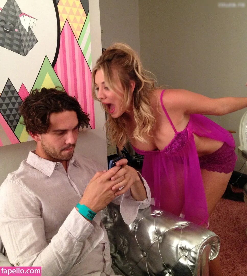 Kaley Cuoco Onlyfans Photo Gallery 