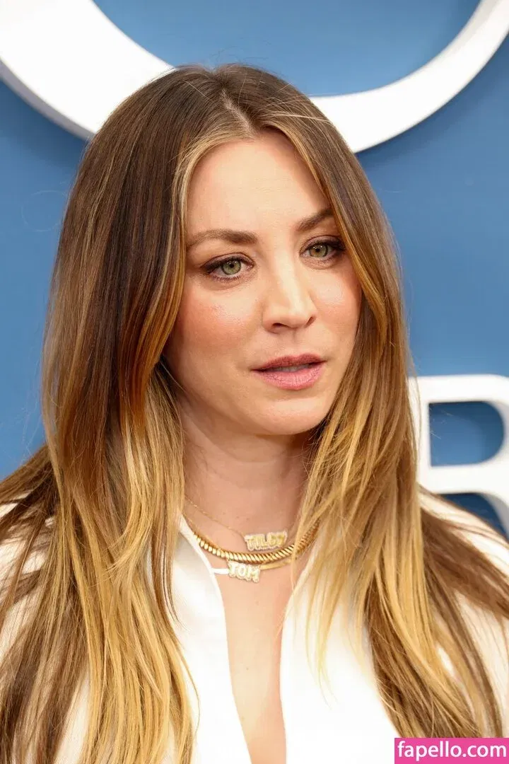 Kaley Cuoco Onlyfans Photo Gallery 