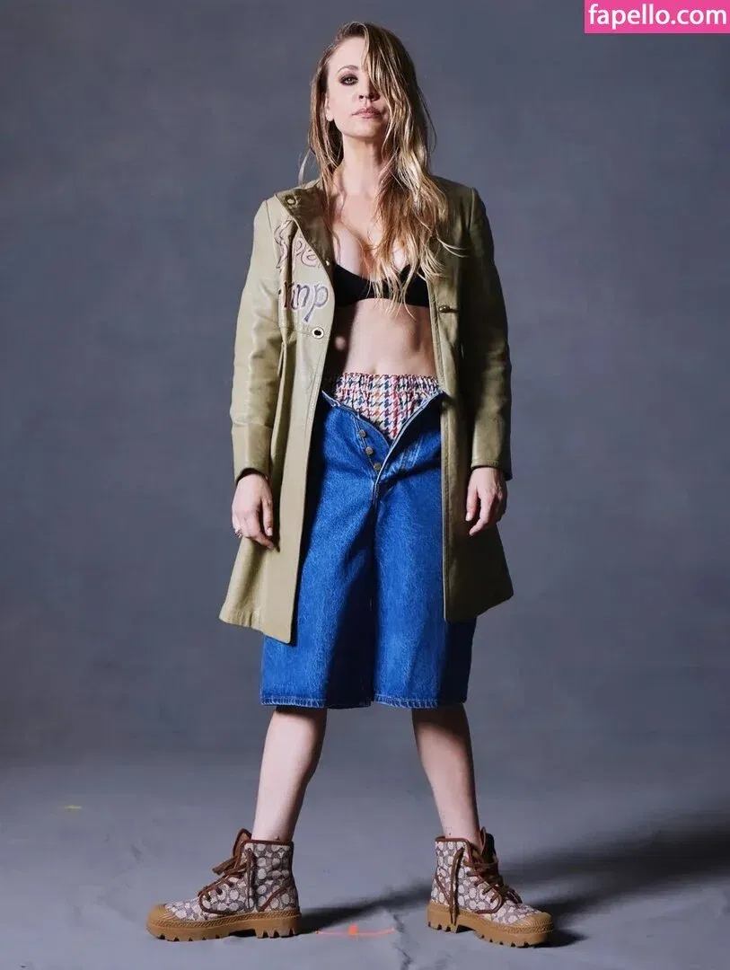 Kaley Cuoco Onlyfans Photo Gallery 
