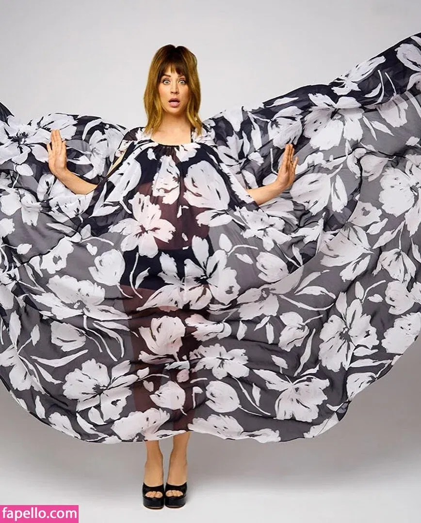 Kaley Cuoco Onlyfans Photo Gallery 