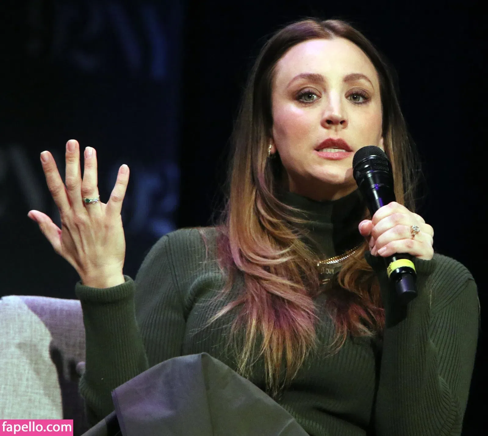 Kaley Cuoco Onlyfans Photo Gallery 