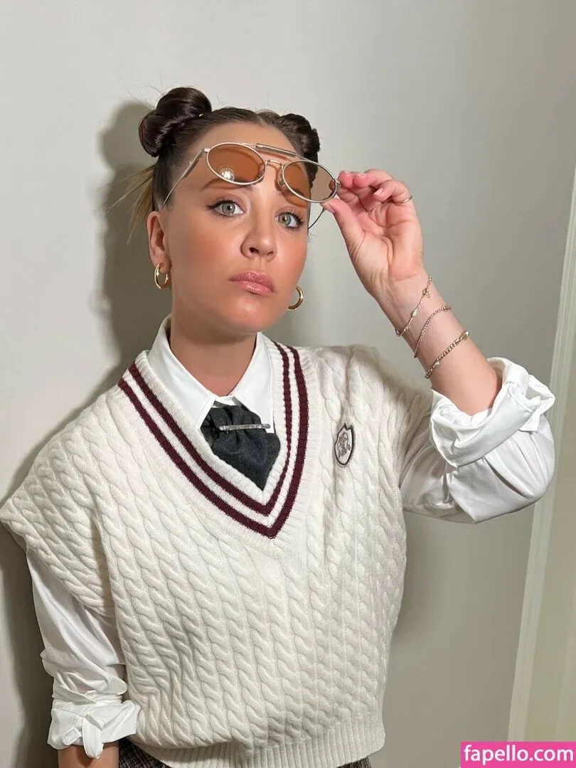 Kaley Cuoco Onlyfans Photo Gallery 