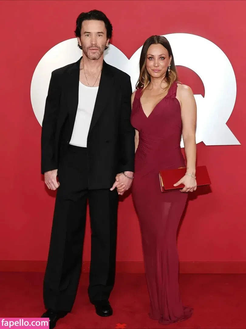 Kaley Cuoco Onlyfans Photo Gallery 