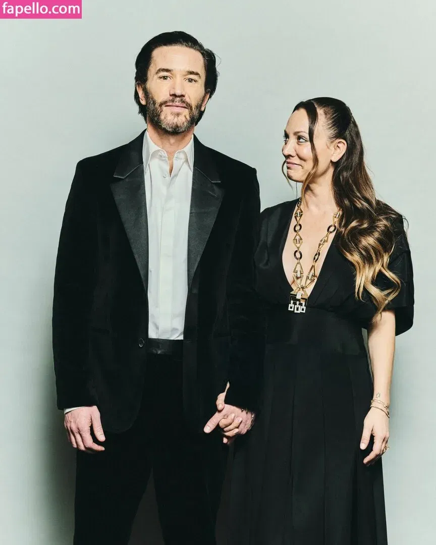 Kaley Cuoco Onlyfans Photo Gallery 