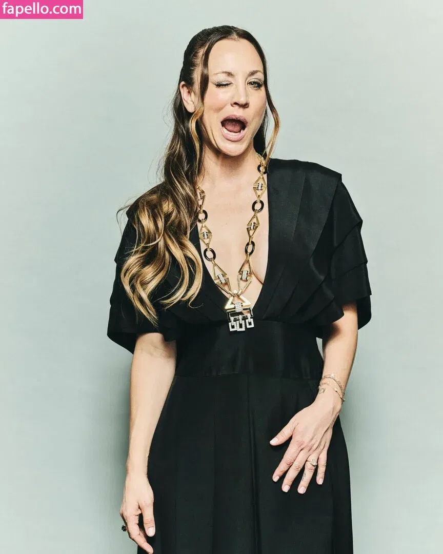 Kaley Cuoco Onlyfans Photo Gallery 