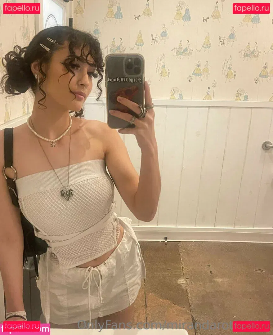 mirandarothchild Onlyfans Photo Gallery 