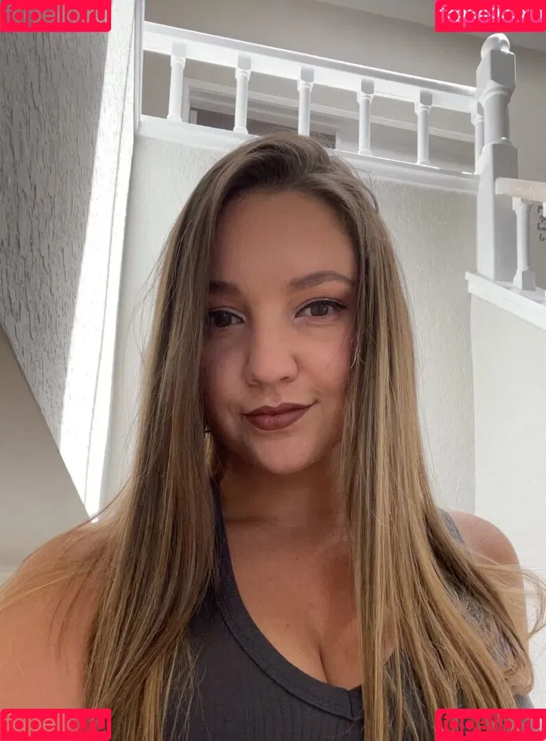 Lexi Love Onlyfans Photo Gallery 