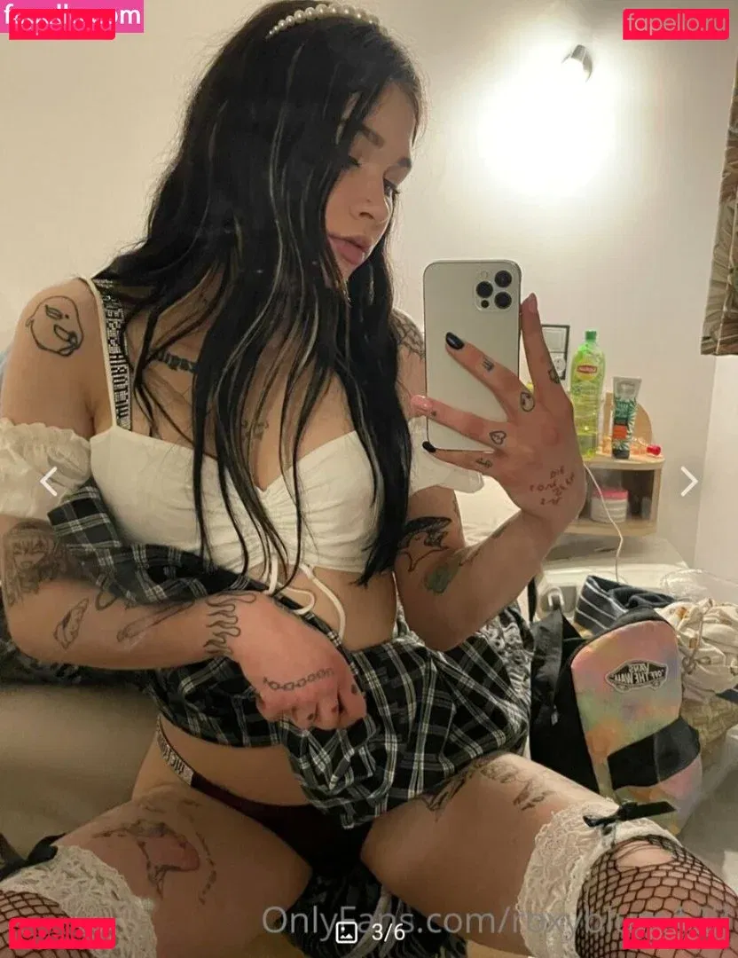 roxyblum123 Onlyfans Photo Gallery 